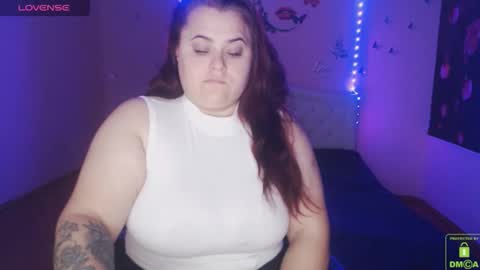 mira_cle_ online show from March 18, 9:26 am