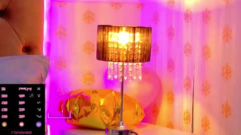 mira_lynxx online show from February 19, 5:17 am