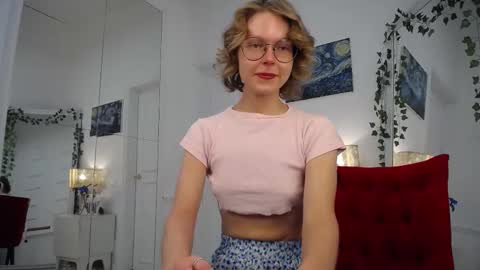 mira_marni online show from October 13, 11:12 am