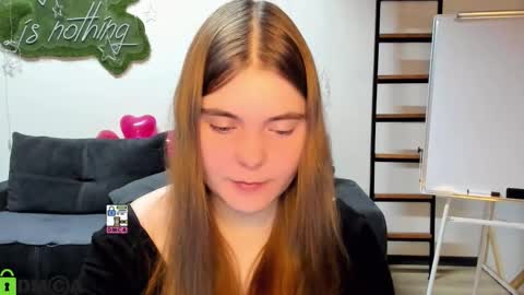 miraa_bloom online show from February 15, 8:07 pm