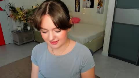 Emma online show from March 11, 7:25 pm