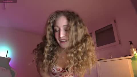 Mira online show from February 28, 7:29 pm