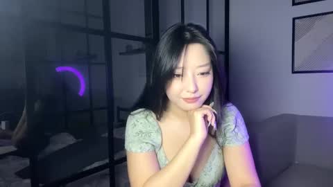 mirafloat online show from October 14, 1:25 pm