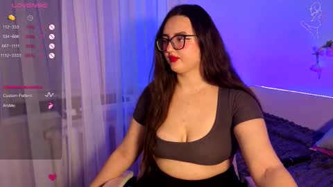 miraluccian online show from September 17, 11:08 pm