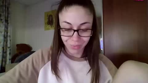 Snapshot of miranda_wish chatting on January 19, 3:42 pm MIRANDA online show from January 19, 3:42 pm