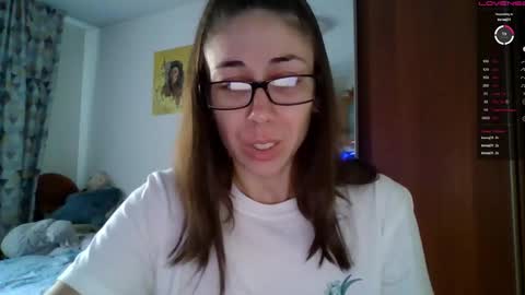 Snapshot of miranda_wish chatting on September 23, 5:23 am MIRANDA online show from September 23, 5:23 am