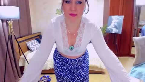 MirandaDyson online show from December 23, 11:16 am