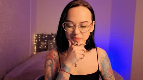 MiraSkyy online show from February 3, 8:57 pm