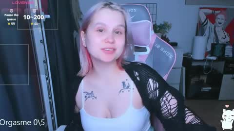 Kira online show from May 24, 6:36 pm