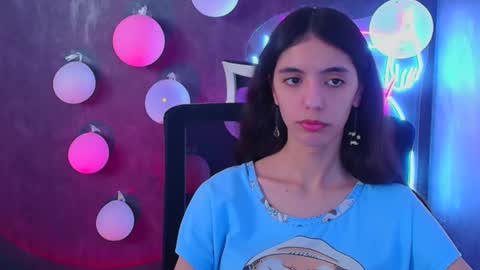 Snapshot of miri_miss chatting on February 23, 9:55 am Miri online show from February 23, 9:55 am