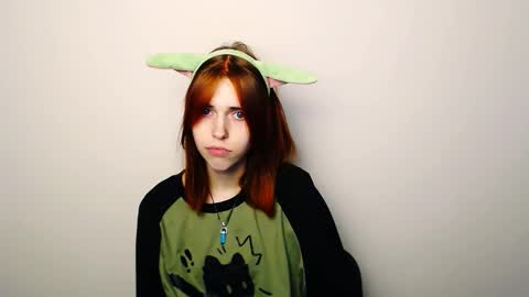 misaki_chan_ online show from November 21, 2:42 am