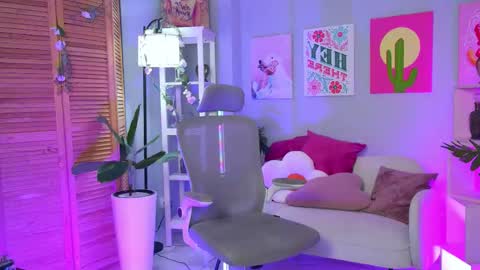 Misa online show from October 25, 12:00 am