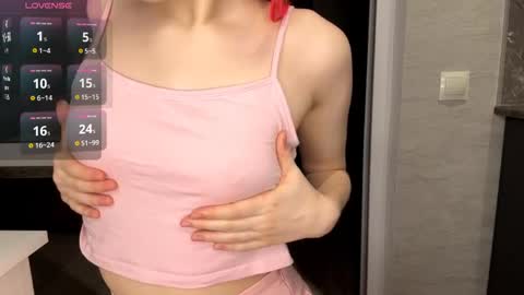 Molly online show from April 15, 8:53 pm