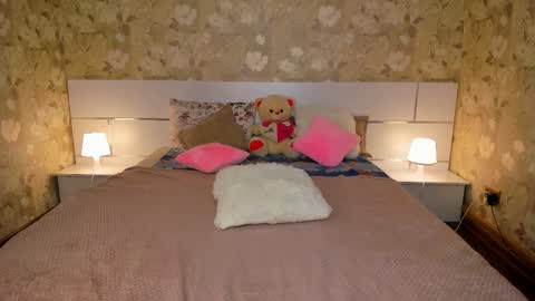 mishapallmer online show from February 27, 1:15 pm