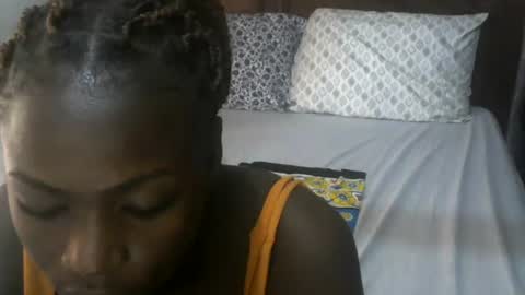 miss440 online show from July 4, 1:59 pm