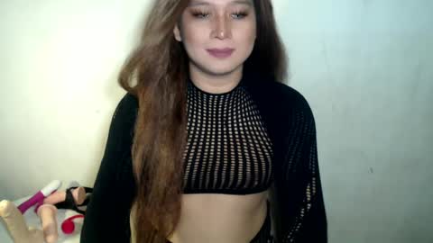 miss_4cuck_ online show from June 23, 11:28 am