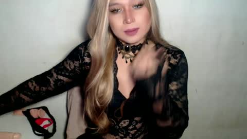 miss_4cuck_ online show from July 3, 11:59 am