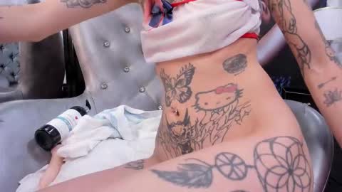 miss___angel online show from October 1, 6:40 pm