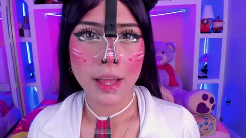 Megan online show from May 15, 3:04 am