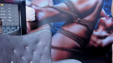 Snapshot of miss___salome chatting on September 19, 11:03 am Salome online show from September 19, 11:03 am