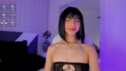 Snapshot of miss__charlotte_ chatting on February 12, 4:54 am Charlotte online show from February 12, 4:54 am