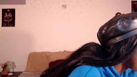 Snapshot of miss_ariaa chatting on October 10, 12:11 pm Aria Diaz online show from October 10, 12:11 pm