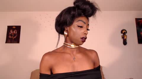 Snapshot of miss_ariaa chatting on September 24, 11:22 pm Aria Diaz online show from September 24, 11:22 pm