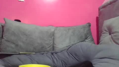 Snapshot of miss_belllo chatting on October 3, 11:07 am miss_belllo online show from October 3, 11:07 am