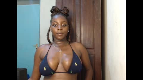 miss_boobieliscious1 online show from April 7, 7:54 am