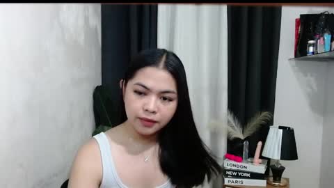 Briella online show from March 20, 3:50 pm