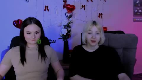 miss_courtney online show from March 29, 9:44 am