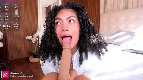 CANDELA CASTRO  online show from February 11, 1:04 pm