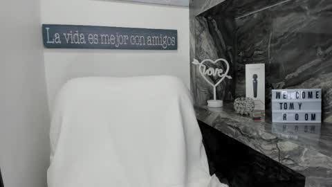 Danika online show from September 27, 11:30 am