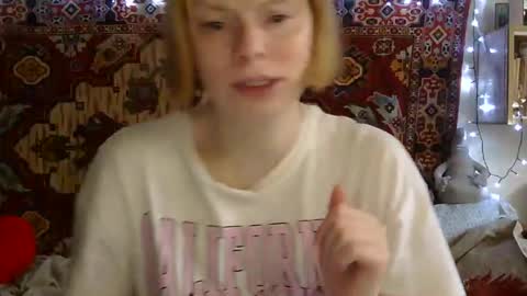 Elis online show from May 25, 11:27 am