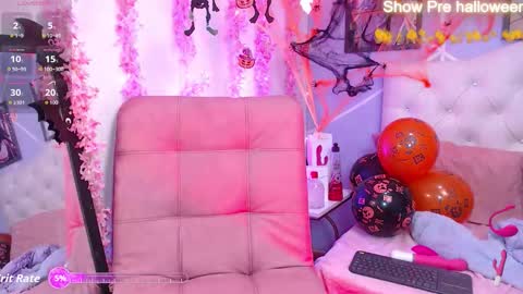 Snapshot of miss_jhelenaa_ chatting on October 17, 11:42 pm miss_jhelenaa_ online show from October 17, 11:42 pm