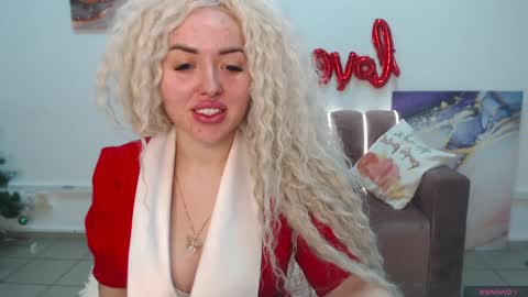 miss_kiten online show from February 5, 8:25 pm