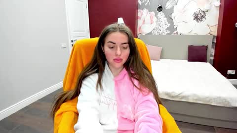 miss_kiten online show from February 22, 5:00 am