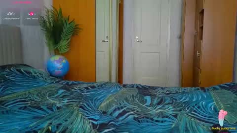 Laura online show from March 4, 9:50 am