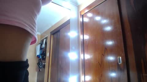 Snapshot of miss_lilieth chatting on October 9, 7:08 pm lilieth online show from October 9, 7:08 pm