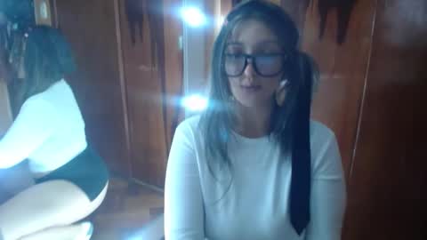 Snapshot of miss_lilieth chatting on February 15, 8:33 pm lilieth online show from February 15, 8:33 pm