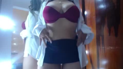 Snapshot of miss_lilieth chatting on October 2, 8:07 pm lilieth online show from October 2, 8:07 pm