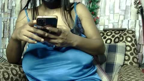 Snapshot of miss_mahi69 chatting on October 9, 7:08 pm Mahi online show from October 9, 7:08 pm