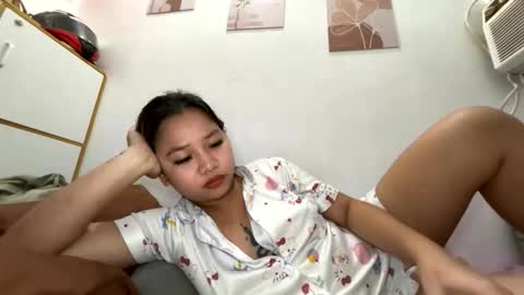 Lyn online show from May 25, 7:03 am