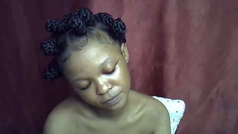 Snapshot of miss_rihanna2 chatting on October 19, 9:25 am miss_rihanna2 online show from October 19, 9:25 am
