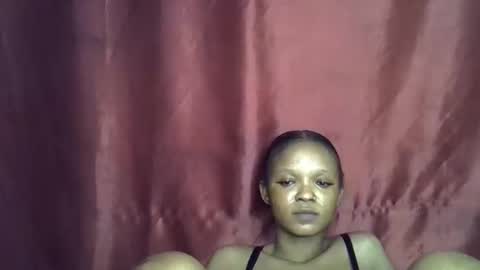 miss_rihanna2 online show from December 17, 8:48 pm