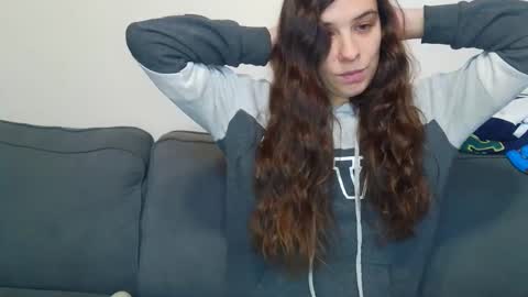 Snapshot of miss_sunshine01 chatting on September 18, 2:21 pm Bella online show from September 18, 2:21 pm