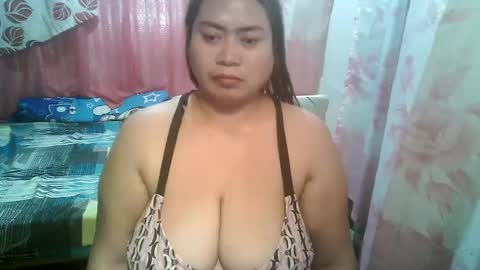 Snapshot of miss_v0lcan0 chatting on February 19, 10:31 pm miss v0lcan0 online show from February 19, 10:31 pm