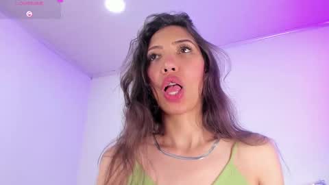 Miss Veronica online show from February 25, 3:09 pm