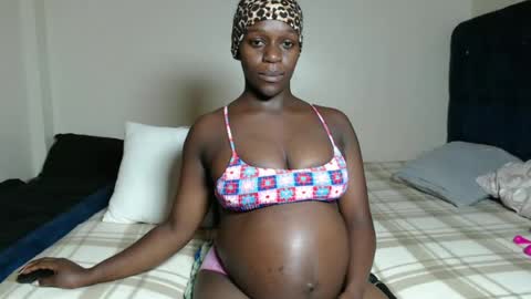 Cherie Independent model online show from June 26, 5:13 am