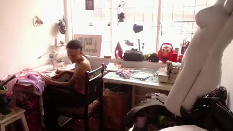 Snapshot of missanarky chatting on February 26, 10:15 pm Anarkitten online show from February 26, 10:15 pm